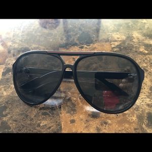 Men’s Gucci Aviator Sunglasses